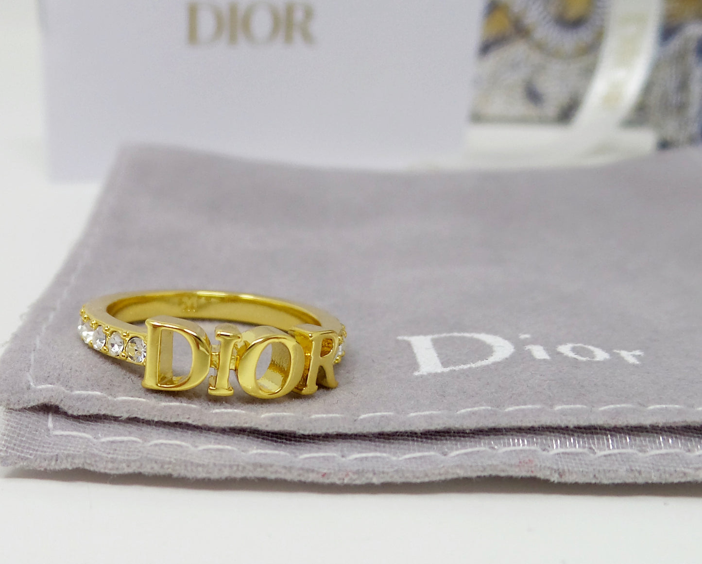 New Dio(r)evolution Ring Gold-finish Metal Crystal Pave