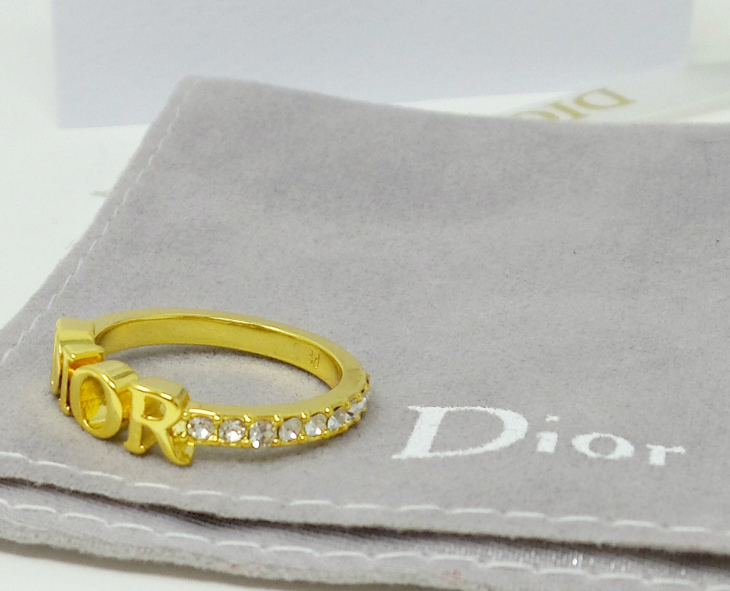 New Dio(r)evolution Ring Gold-finish Metal Crystal Pave