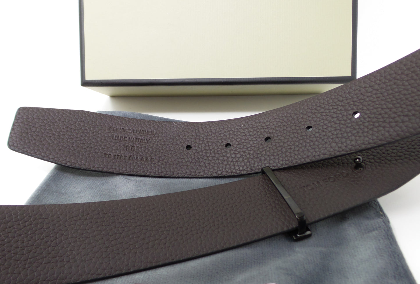 New Reversible Black / Dark Brown Belt With Black T Buckle