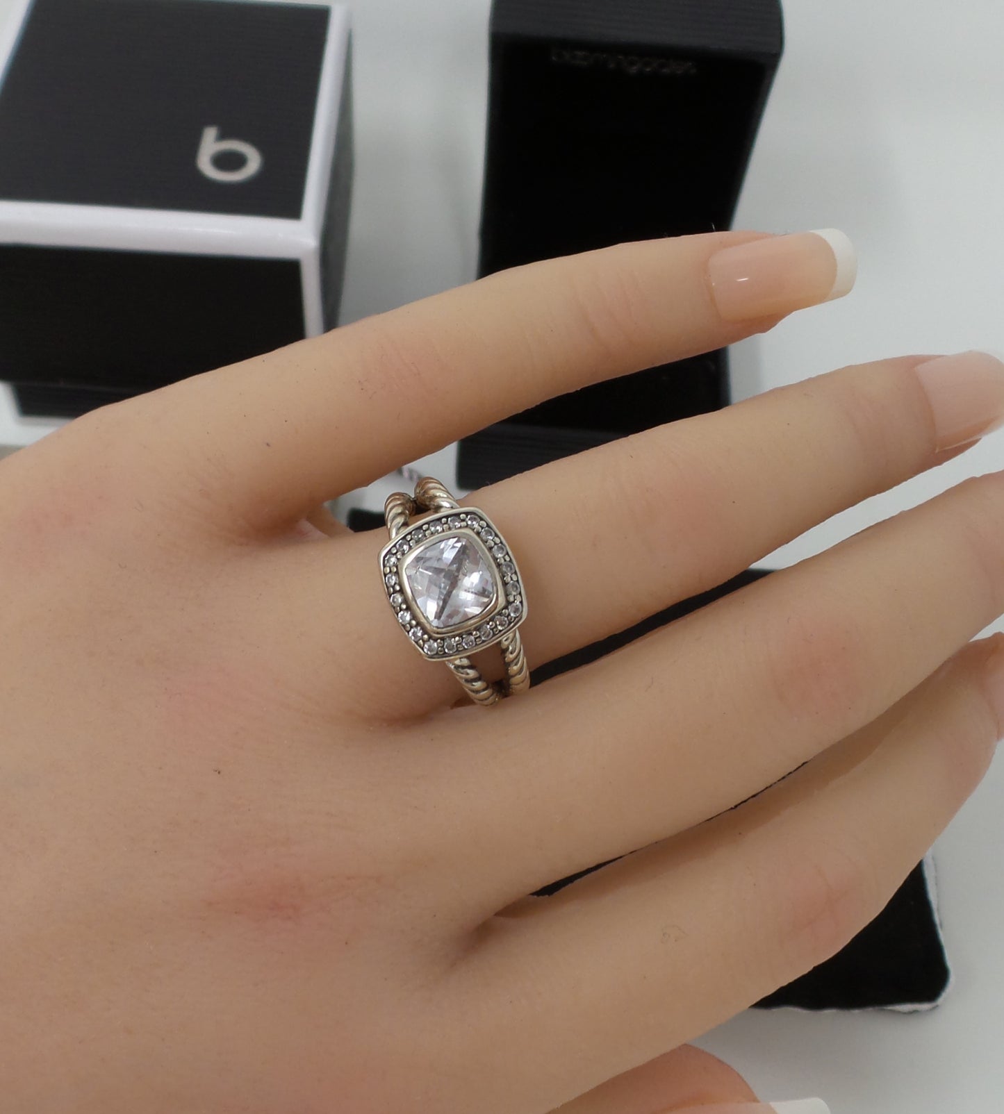 Petite Albion Ring White Topaz 925 Silver