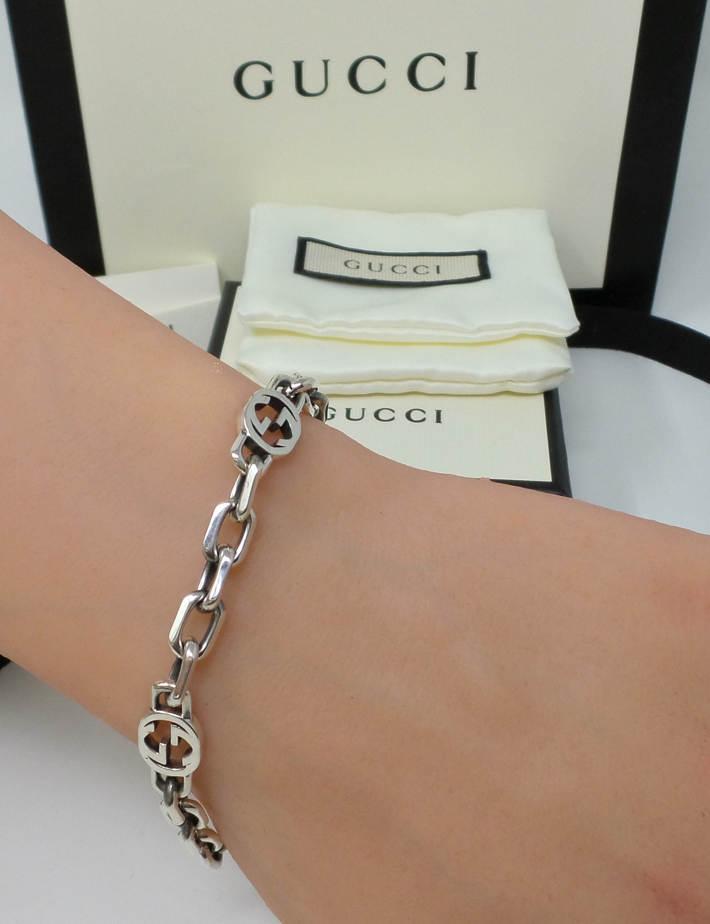 Unisex Silver Bracelet with Interlocking G Mens Womens